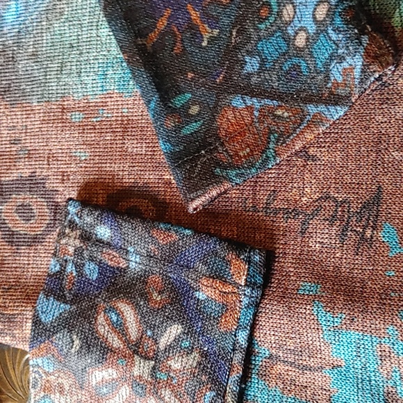 Volt Design Shirt - Picture 3 of 5